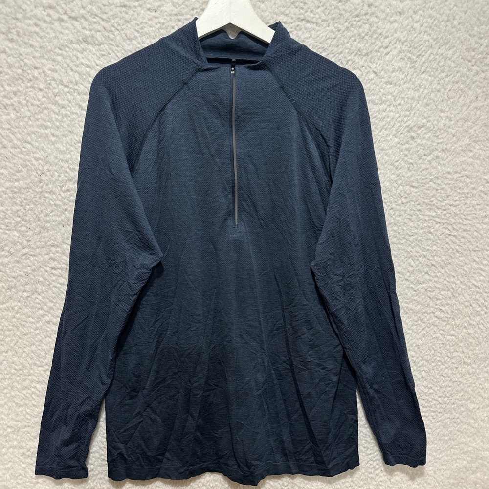 Lululemon Metal Vent‎ Men's Long Sleeve Size XL 1/4 Zip Blue Running Shirt Logo